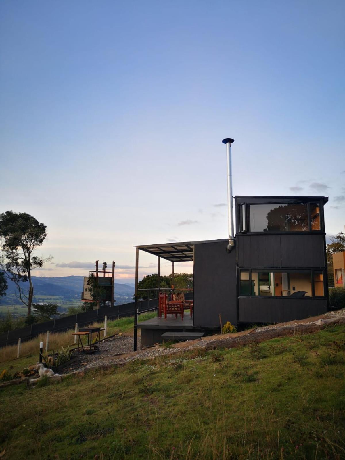Lodge Rumi Azulada -