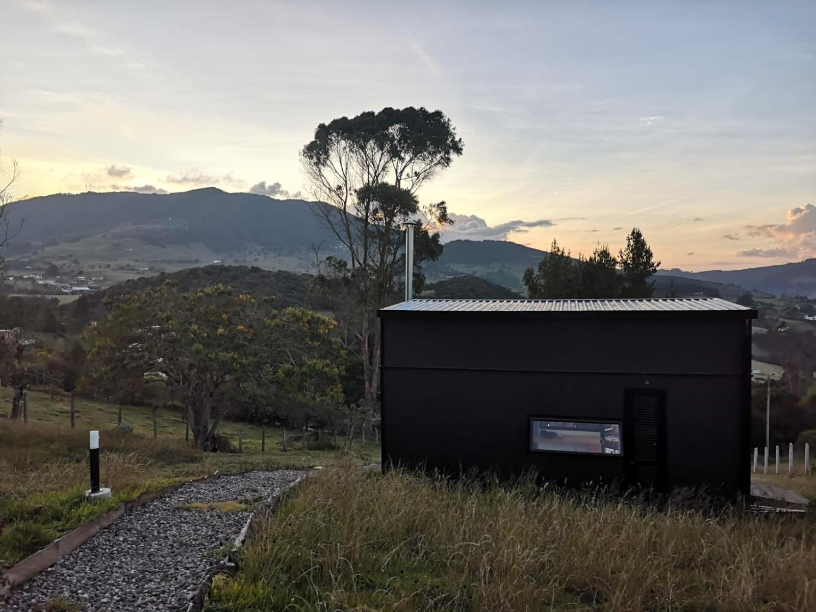 Lodge Rumi Azulada - La Calera