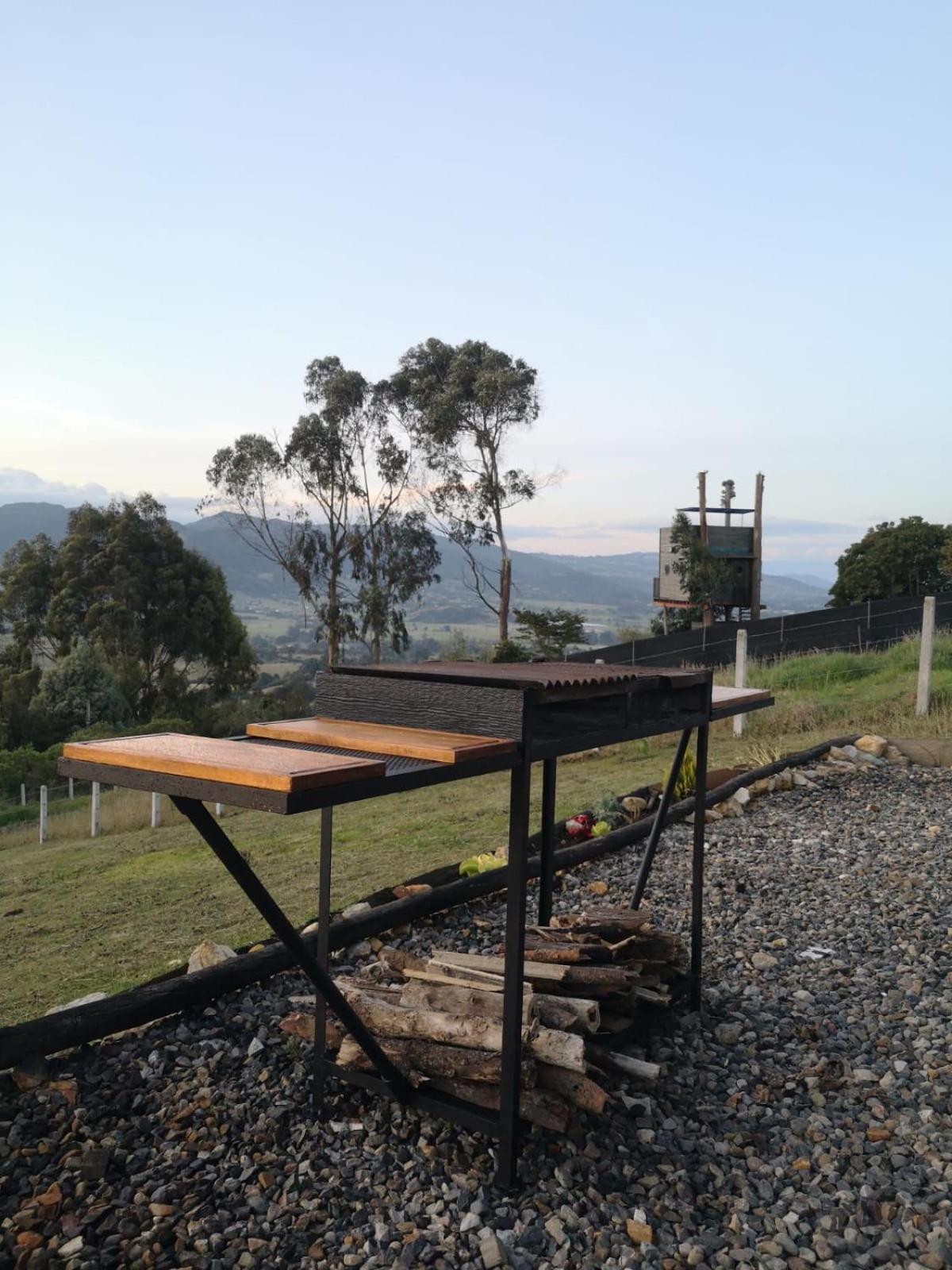 Lodge Rumi Azulada - *