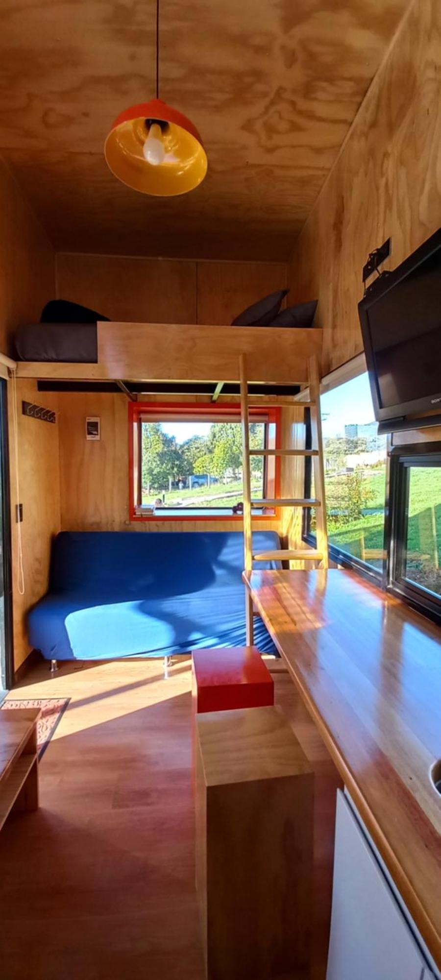 Rumi Azulada - Lodge